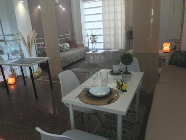 Avance Art Athens Ngoại thất bức ảnh